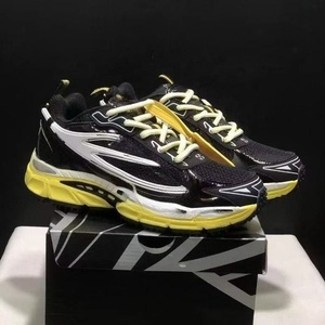 Zapatillas deportivas de suela gruesa para hombre y mujer, diseño nuevo 2026, con flechas decorativas y costuras, de corte bajo, estilo casual y robusto. - Product Image 5