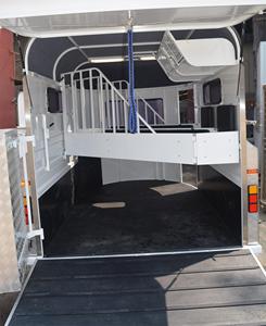 2025 Standard di carico angolare del rimorchio stabile-traino <span class=keywords><strong>2</strong></span> cavalli senza pavimento in decomposizione utilizzato dai cavalli sangue caldo <span class=keywords><strong>2</strong></span> hal-s - Product Image 6