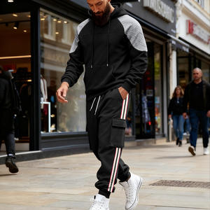 ชุดวอร์มมีฮู้ดผู้ชายไซส์ใหญ่ RUIQUWIN สกรีนโลโก้ได้ พร้อมเสื้อสเวตเชิ้ตสีตัดต่อ กางเกงคาร์โก้ลายข้าง ชุดลำลองสไตล์สปอร์ต - Product Image 2