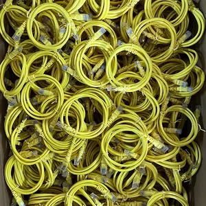 Großhandel hochwertiges rotes Cat 5-Spiral-Ethernet-Kabel Spulenutterung Utp 1000 Fuß Cat 5-Kabel