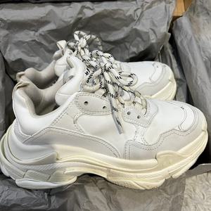 Zapatos de Caminar de Lujo BBS Originales de Fábrica 2026, Diseño de Alta Gama, con Suela Gruesa, Cierre de Cordones, Punta Cerrada y Entresuela de Malla - Product Image 4