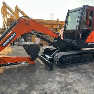 Excavatrice hydraulique sur chenilles d'occasion Doosan DX60-9C de 6 tonnes, fabriquée en Corée, de haute qualité, pour usage agricole et domestique, avec godet de 0,21 m³ - Product Image 4