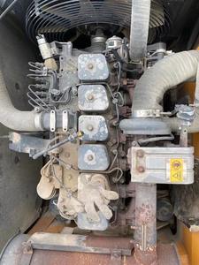 Pelle multifonction sur chenilles originale de la Corée Hyundai 210 d'occasion à haut rendement Hyundai en bon état en vente - Product Image 4