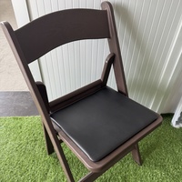 Chaises de mariage pliantes en bois massif et résine, design moderne, blanches, pour l'extérieur, avec cadre en plastique, pour événements et fêtes