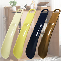 Chausse-pied en plastique portable pas cher de 20 cm, surface brillante, pour les personnes âgées, les enfants et les femmes enceintes - Utilisation pratique à domicile avec trou de suspension