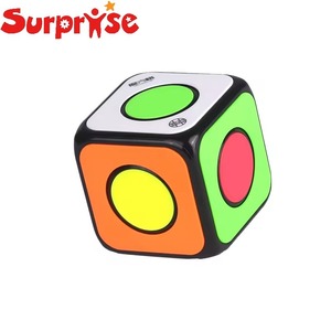 Qiyi <span class=keywords><strong>O2</strong></span> <span class=keywords><strong>Cube</strong></span> Standard 1X1 Mini Zauberwürfel Fidget Puzzle Spinner Fingerspielzeug OEM Großhandel Fidget Spinner Würfel für Kinder - Product Image 1