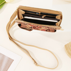 Borsa per cellulare da donna Borsa <span class=keywords><strong>a</strong></span> <span class=keywords><strong>tracolla</strong></span> versatile vintage Borsa con stampa in sughero Borsa spaziosa con stampa floreale per attività all'aperto - Product Image 3