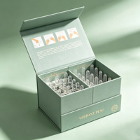 Boîte cadeau rigide pliable de qualité supérieure, couleur nude, pour emballage de sérum et d'ampoules de soin de la peau, avec logo imprimé personnalisé et insert.