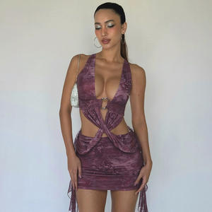 Été nouvelle mode col en V sexy fille chaude sans manches hors épaule robe de hanche costume pour femmes - Product Image 3