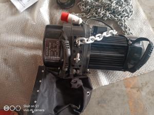 Polipastos de cadena de la serie al revés de 1 tonelada HHBDSK cabrestante elevador de motor eléctrico de escenario - Product Image 4