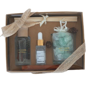 50Ml Bảo Quản Hoa Sậy Khuếch Tán + 200 Gam Tinh Thể Đá Khuếch Tán + 10Ml Dầu Thơm Trong PVC Bộ Quà Tặng - Product Image 1