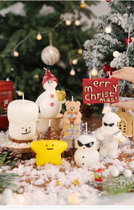Coffret Cadeau de Noël Transfrontalier : Bougies en <span class=keywords><strong>Cire</strong></span> de Soja Mélangée Haut de Gamme, Mignonnes, Thème Bonhomme de Neige et Pentagramme, Ornements Décoratifs - Product Image 6