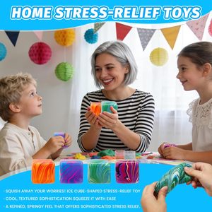 Juguetes Antiestrés con Forma de Cubo de Hielo, Diseño Nuevo, Cubo Cuadrado para Aliviar el Estrés, Bola de Maltozina para Apretar, Juguetes Sensoriales para Niños de 5 a 7 Años, Unisex - Product Image 4