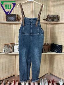 YongLiJia <span class=keywords><strong>negozio</strong></span> dell'usato da donna pantaloni con bretelle in Denim Casual misto di seconda mano Jeans da donna 45kg all'ingrosso - Product Image 3