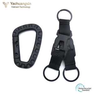 Pendentif tactique d'alpinisme portable en plastique à trois anneaux pour extérieur, avec boucle en ruban de nylon pour sacs - Product Image 4