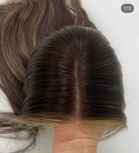 Proveedor de Pelucas de Encaje, Fabricante Económico, <span class=keywords><strong>Peluca</strong></span> Quimioterapéutica de Cabello Peruano con Encaje Frontal y Nudos Decolorados, Ideal para Principiantes y Ocasiones Especiales - Product Image 3