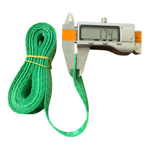 Correa de Poliéster de 2.5cm de Ancho, Color Verde, Capacidad de Carga de 0.8 Toneladas, Acabado Brillante, Correa de Amarre Resistente para Empacar Carga - Product Image 1