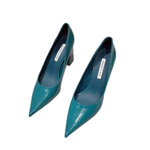 Sandalias de tacón alto sexy con hebilla cuadrada de rinoceronte y punta, de satén de seda con espalda hueca, para mujer, ideales para principios de primavera. - Product Image 1