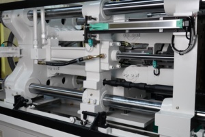 เครื่องฉีดพลาสติกอัตโนมัติแนวนอน รุ่น SJ SJ-E ผลิตในไต้หวัน คุณภาพดี ราคาคุ้มค่า แข็งแรงทนทาน ใช้ได้กับวัสดุ ABS/PP/PC/PA รับประกัน 1 ปี - Product Image 4