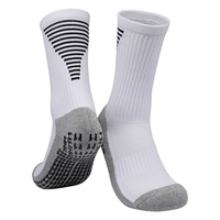 Chaussettes athlétiques de football antidérapantes colorées durables et sportives Chaussettes avec poignée de football logo personnalisé