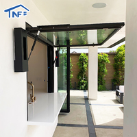 Fenêtres à auvent verticales modernes en aluminium sur mesure avec stores enrouleurs, isolation thermique, écran certifié Energy Star
