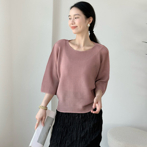 Miyake Plissé 2025 Nouvelle Collection Été Femme Vintage Respirant Manches Cinq-Quarts T-Shirt Veste Polyvalente Grande Taille - Product Image 5