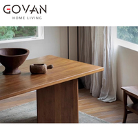 Massiver Esstisch aus altem Holz Wabi-Sabi Design Style Stabil und vielseitig für Zuhause oder Hotel für die Villa