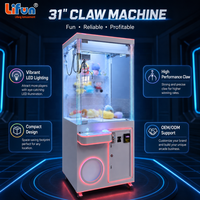 LIFUN Machine à griffes géante de 31 pouces, attrapeur de jouets en peluche blanc, machine de jeu d'arcade à prix, en métal et plastique, version anglaise, garantie 1 an