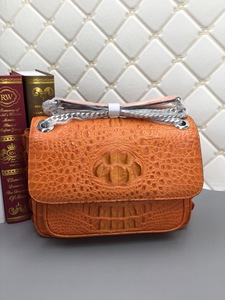 Sac à rabat en cuir de crocodile violet avec chaîne, élégant sac à main pour femme, style usage quotidien - Product Image 6