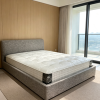 Cadre de lit rembourré en tissu gris moderne, lit plateforme à profil bas pour chambre à coucher, meubles de maison