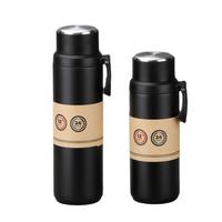Bouteilles de voyage sportives personnalisées 20oz 32oz, bouteilles d'eau isothermes en acier inoxydable à double paroi avec corde
