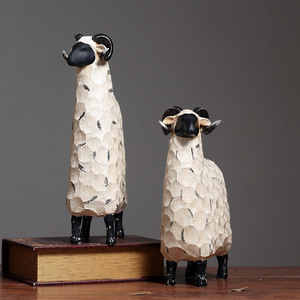 Figuras de ovejas de resina de animales escandinavos, decoración de mesa hecha a mano, 2 uds., regalo de boda - Product Image 4
