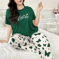 Piyama Wanita Ukuran Besar Kerah Bulat Lengan Pendek Celana Panjang Baju Tidur Bermotif Set Piyama 2 Potong Lembut dan Longgar