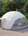 Dôme géodésique écologique moderne en PVC pour le glamping et l'utilisation en extérieur, abri quatre saisons résistant aux UV, taille personnalisée, triple couche