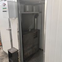 La source de chaleur peut être des granulés de biomasse et du bois de chauffage plateaux de salle de séchage Machine de déshydrateur de nourriture petite salle de séchage