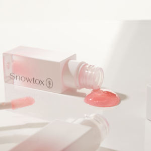 SNOWTOX Crystal Treatment Volume <b>Lip</b> Plumper 3g Instant <b>Lip</b> Volume & Moisturizing Care - Product Image 3