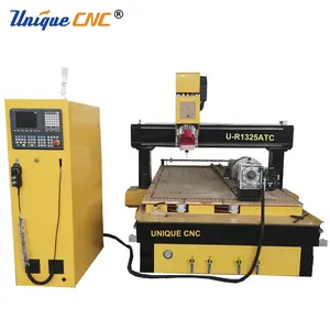 U-R1325 4X8 Kaki Tipe Linier Perubahan Alat Otomatis ATC Pertukangan Cnc Bersarang Router dengan Putaran