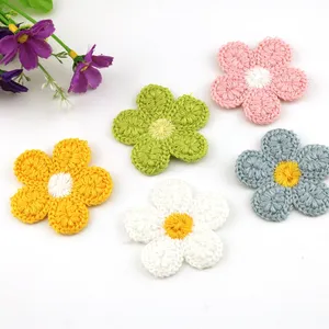 Wholesale light floral clothes sewing-Wholesale cute trendy garment merrowed Floral embroidered patches sew on 5 CM hand crochet flowers applique for clothing hat