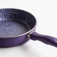 Poêle à frire en acier au carbone profond, résistante aux hautes températures, avec revêtement premium et poignée ergonomique en bakélite, polyvalente