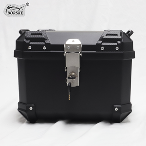 Caja de almacenamiento para casco de maletero de motocicleta a precio <span class=keywords><strong>barato</strong></span> de fábrica, caja superior para maletero de motocicleta de 45L - Product Image 2