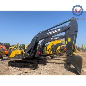 Excavatrice Volvo EC210 d'occasion, 85% des pièces d'origine, idéale pour la construction routière et les travaux de terrassement de moyenne envergure, en bon état, en vente - Product Image 3