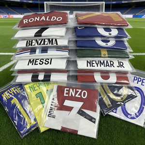 เสื้อฟุตบอลสั่งทำพิเศษ ระบายอากาศได้ดี รุ่นโรนัลดอร์ โพลีเอสเตอร์ ล่าสุด ซีซั่นใหม่ สไตล์เรโทร สำหรับสโมสรและทีมชาติ พร้อมพิมพ์หมายเลขได้ - Product Image 1