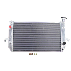 Radiateur de refroidissement tout aluminium pour Chevrolet <span class=keywords><strong>Astro</strong></span> / GMC Safari 4.3L V6 -cc 262ci 1996-2005 - Product Image 3