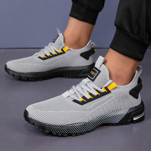 รองเท้าผ้าใบผู้ชายแบบผูกเชือก ผ้าสเตรชและตาข่ายระบายอากาศ พื้นรองเท้าบุนุ่ม น้ำหนักเบา สวมใส่สบาย - Product Image 4