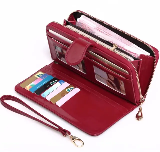 2021 WholesaleDrop Shipping Latest Fashion Ladies Long Zipper Cell Phone Clutch Purse Female Wax Leather Card Wallet Women