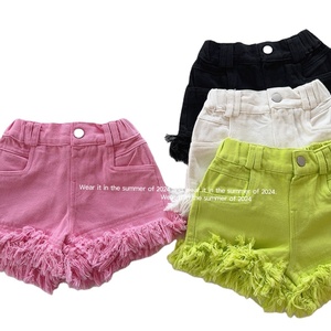 Pantaloncini estivi 2025 per bambini pantaloncini larghi per bambina Jeans corti alla moda con nappine - Product Image 1