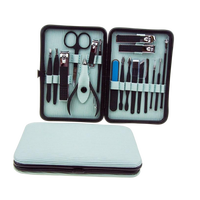 Ensemble de manucure de voyage de luxe en acier inoxydable caoutchouté texturé, 18 pièces, avec coupe-ongles et accessoires de pédicure