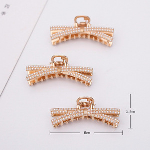 Lumiara Nuevo Clip de Pelo Mini Garra de Tiburón de Aleación - Horquilla Minimalista con Diseño de Pata para Peinados en la Parte Trasera de la Cabeza, Accesorios Metálicos Modernos - Product Image 3