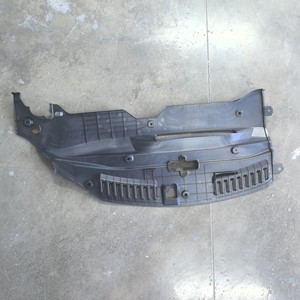 Toyota GS350 450H 200T <b>Radiator</b> Top Guard Plate 53295-30270 Black PP Material - Product Image 2