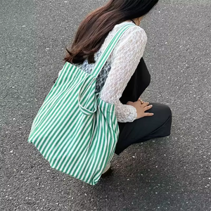 Borsa Tote in Cotone Premium a Righe, Doppio Manico, Grande Capacità, Casual, con Stampa Personalizzata, Borsa a Tracolla in Tela - Product Image 5
